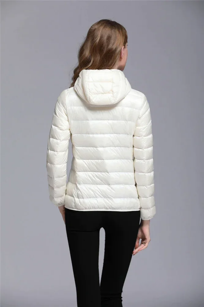Jaqueta Puffer Feminina Básica com Capuz Annabele
