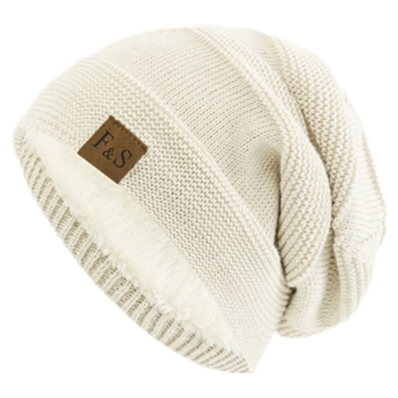 Gorro Unissex Moderno com Detalhe em Etiqueta – (Promoção de Inverno 2025)