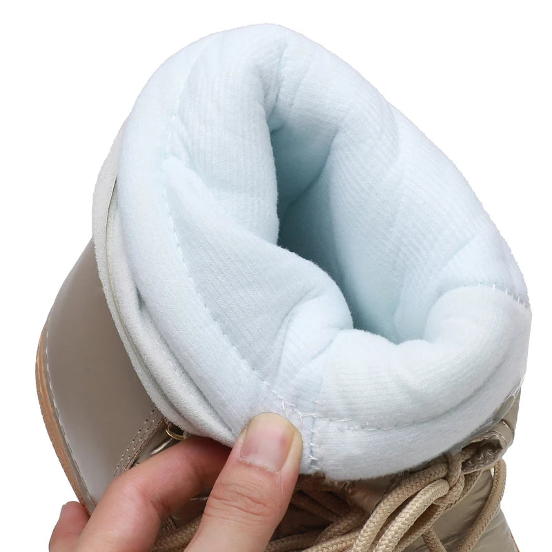 Bota Feminina Impermeável com Cano Curto e Solado Antiderrapante Estilo Moderno Conforto Térmico – (Promoção de Inverno 2025)