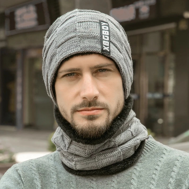 Touca Unissex com Gola Integrada e Forro Aveludado para Dias Frios – (Promoção de Inverno 2025)