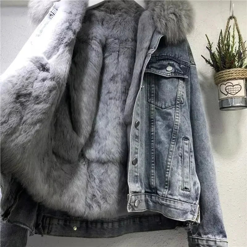 Jaqueta Feminina Jeans Casual Modelo com Forro Fleece - (Promoção de Inverno 2025)