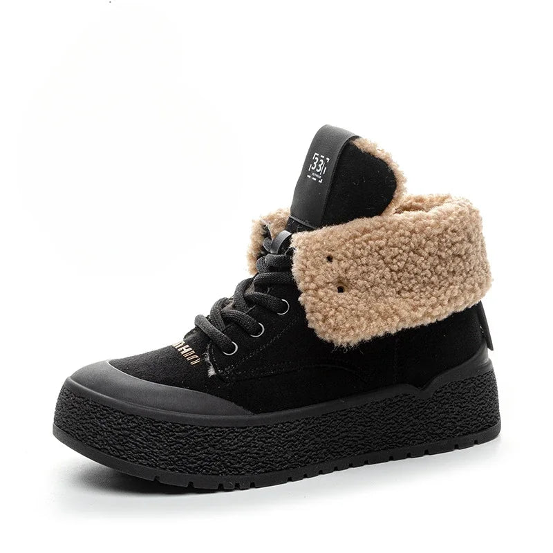 Bota Curta Feminina Plataforma Antiderrapante Conforto e Estilo Para Inverno – (Promoção de Inverno 2025)