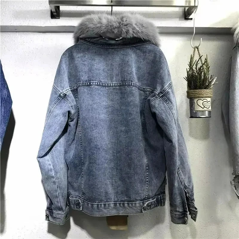 Jaqueta Feminina Jeans Casual Modelo com Forro Fleece - (Promoção de Inverno 2025)