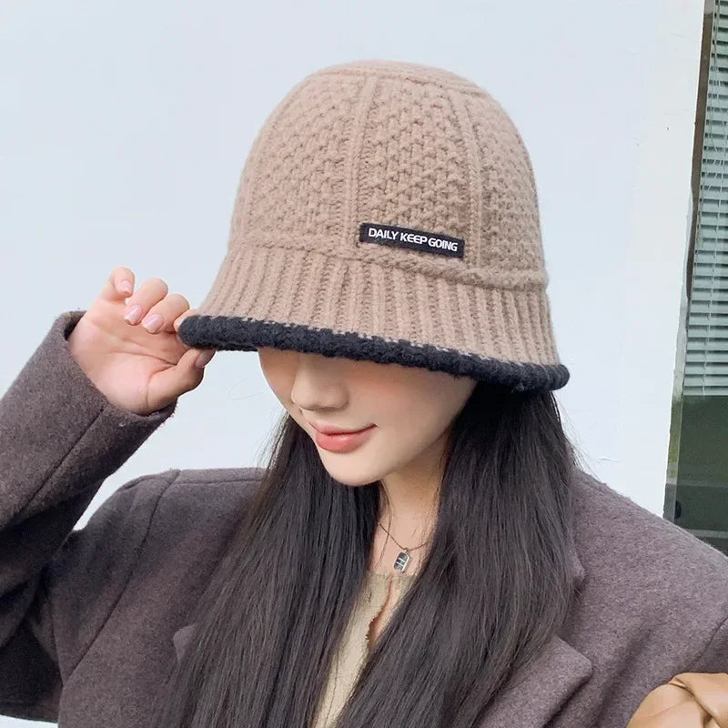 Chapéu Feminino de Lã Estilo Coreano com Visual Retrô – (Promoção de Inverno 2025)