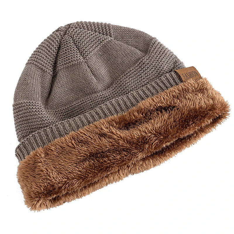 Gorro Unissex Moderno com Detalhe em Etiqueta – (Promoção de Inverno 2025)