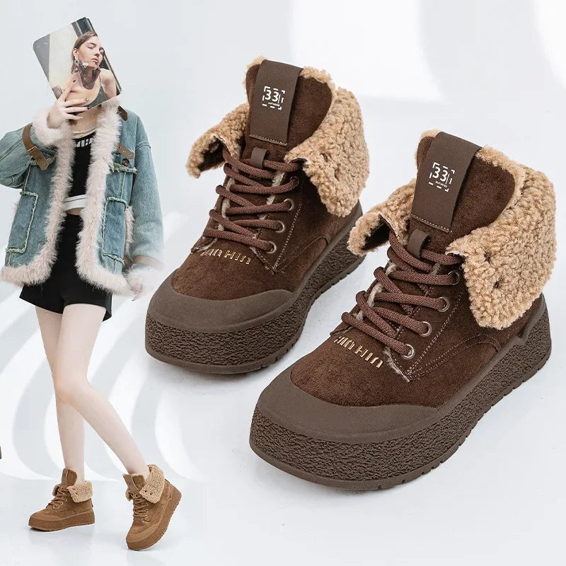 Bota Curta Feminina Plataforma Antiderrapante Conforto e Estilo Para Inverno – (Promoção de Inverno 2025)