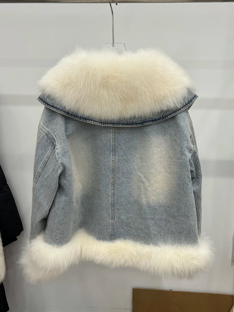 Jaqueta Jeans Feminina com Gola e Forro Peluciado – (Promoção de Inverno 2025)