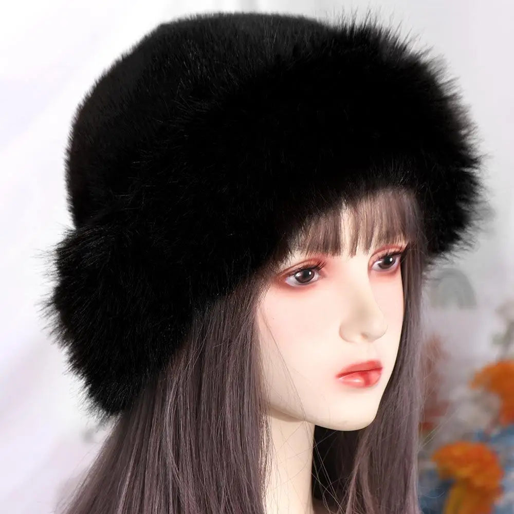 Chapéu Feminino de Inverno Estilo Coreano com Pelúcia Fofa – (Promoção de Inverno 2025)