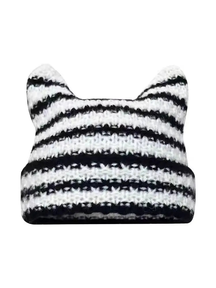 Gorro Feminino Listrado com Estilo Kawaii e Orelhas de Gato – (Promoção de Inverno 2025)