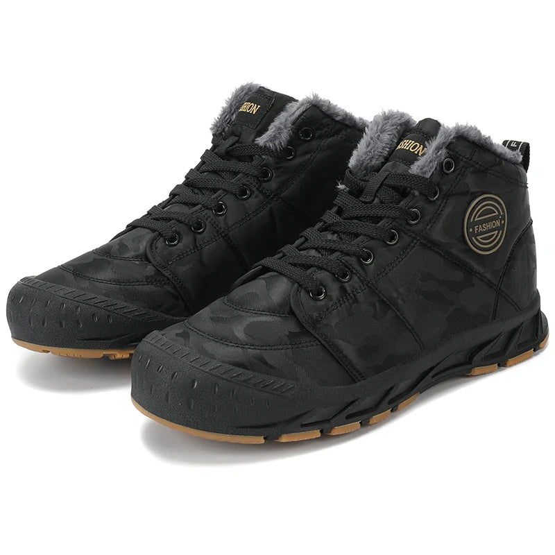 Bota Masculina de Inverno Antiderrapante com Forro Quente Leve e Minimalista – (Promoção de Inverno 2025)