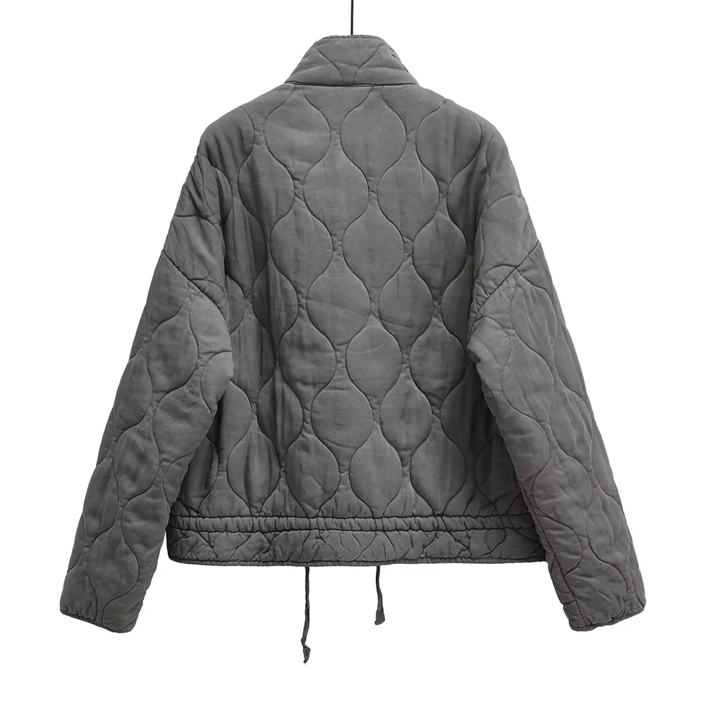 Jaqueta Feminina com Gola Alta Mangas Longas Design Leve e Versátil – (Promoção de Inverno 2025)