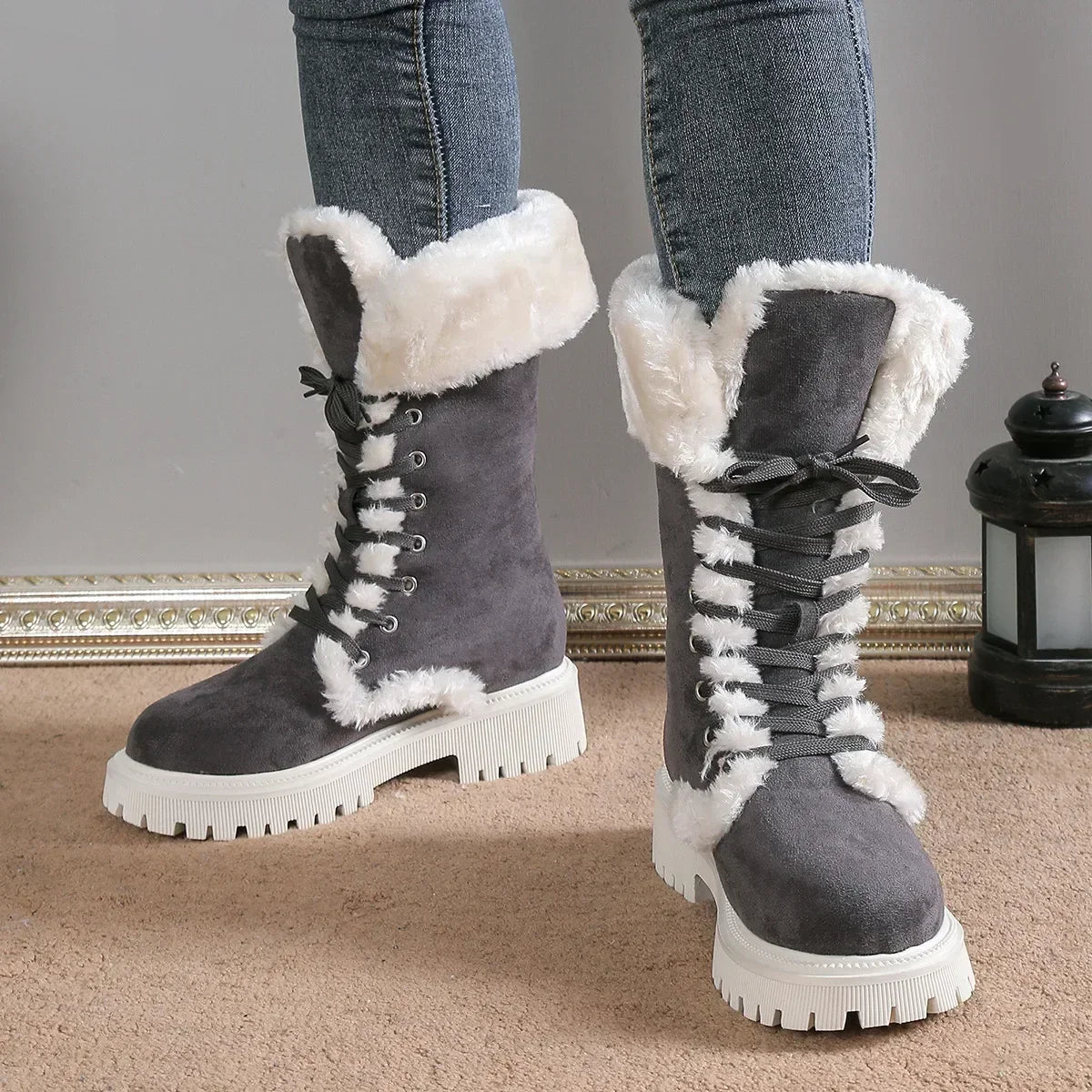 Bota Feminina de Inverno Cano Médio com Cadarço - (Promoção de Inverno 2025)