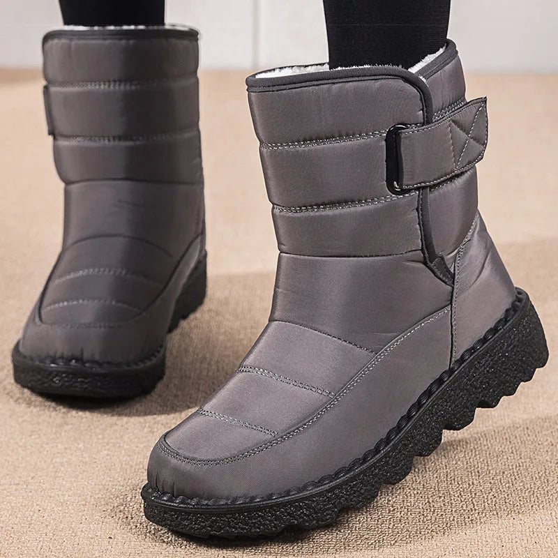 Bota Feminina Estilo Coreano com Cano Curto (Promoção de Inverno 2025)
