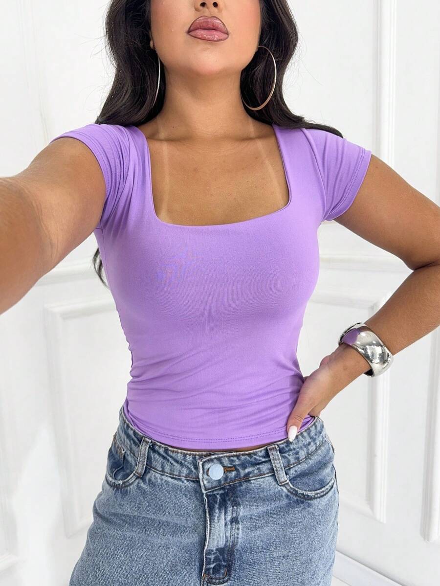 Blusa Feminina Básica Decote Quadrado Manga Curta Baby Look