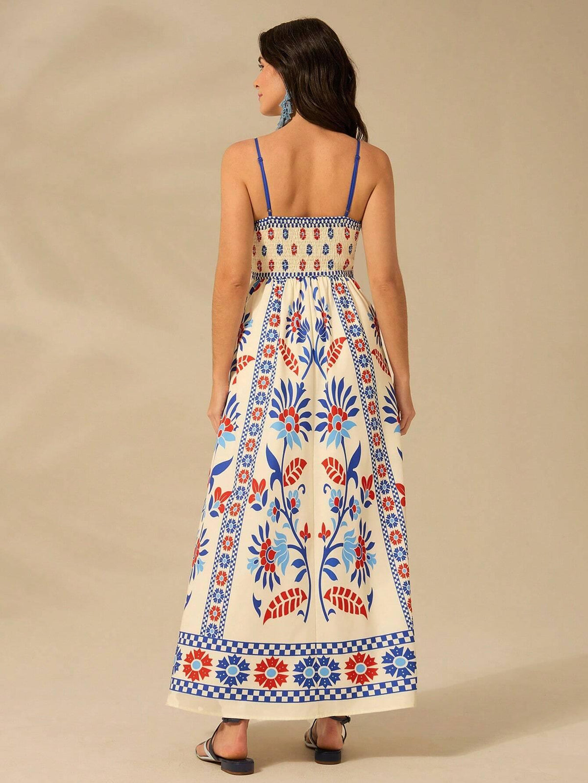 Vestido Longo Elegante e Gracioso