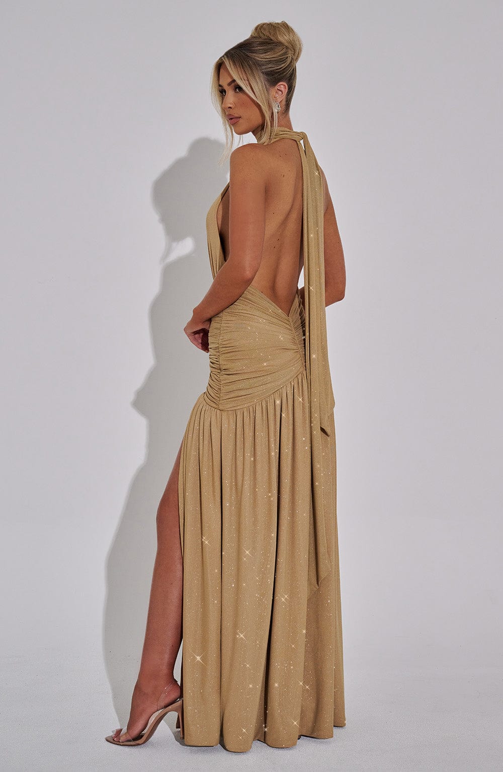 Vestido Longo com Fenda Modern Coven