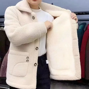Jaqueta Feminina Cardigan com Forro em Pelúcia Acabamento Aveludado – (Promoção de Inverno 2025)