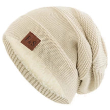 Gorro Unissex Moderno com Detalhe em Etiqueta – (Promoção de Inverno 2025)