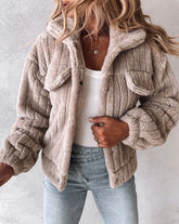 Jaqueta Feminina com Gola Dobrável Estilo Casual Elegante Aconchegante – (Promoção de Inverno 2025)