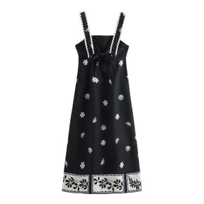 Vestido Midi Preto Bordado Elegante