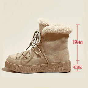 Bota Plataforma Feminina com Forro Peluciado Estilo Moderno Solado Grosso – (Promoção de Inverno 2025)