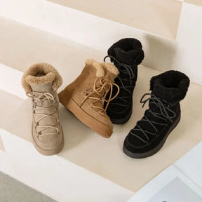 Bota Plataforma Feminina com Forro Peluciado Estilo Moderno Solado Grosso – (Promoção de Inverno 2025)