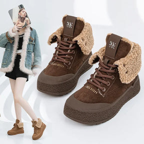 Bota Curta Feminina Plataforma Antiderrapante Conforto e Estilo Para Inverno – (Promoção de Inverno 2025)