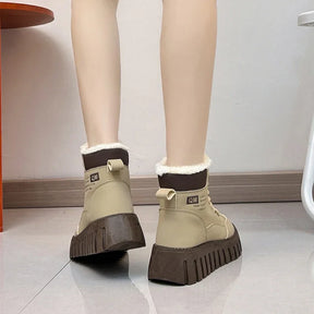 Bota Feminina de Inverno com Plataforma Forro Confortável Estilo Esportivo Casual – (Promoção de Inverno 2025)