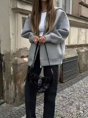 Casaco Feminino com Capuz e Detalhes em Zíper - (Promoção de Inverno 2025)