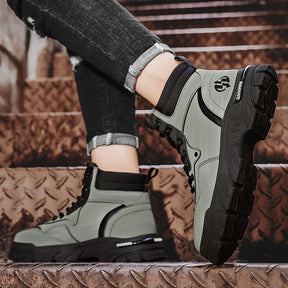 Bota Masculina Tática para Trilhas com Cano Curto Respirável Leve e Antiderrapante – (Promoção de Inverno 2025)