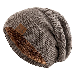Gorro Unissex Moderno com Detalhe em Etiqueta – (Promoção de Inverno 2025)