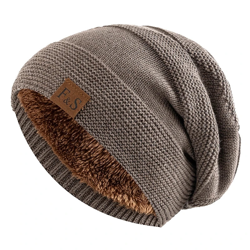 Gorro Unissex Moderno com Detalhe em Etiqueta – (Promoção de Inverno 2025)