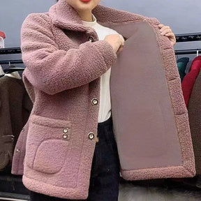 Jaqueta Feminina Cardigan com Forro em Pelúcia Acabamento Aveludado – (Promoção de Inverno 2025)