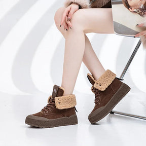 Bota Curta Feminina Plataforma Antiderrapante Conforto e Estilo Para Inverno – (Promoção de Inverno 2025)