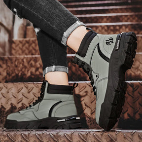 Bota Masculina Tática para Trilhas com Cano Curto Respirável Leve e Antiderrapante – (Promoção de Inverno 2025)