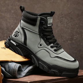 Bota Masculina Tática para Trilhas com Cano Curto Respirável Leve e Antiderrapante – (Promoção de Inverno 2025)